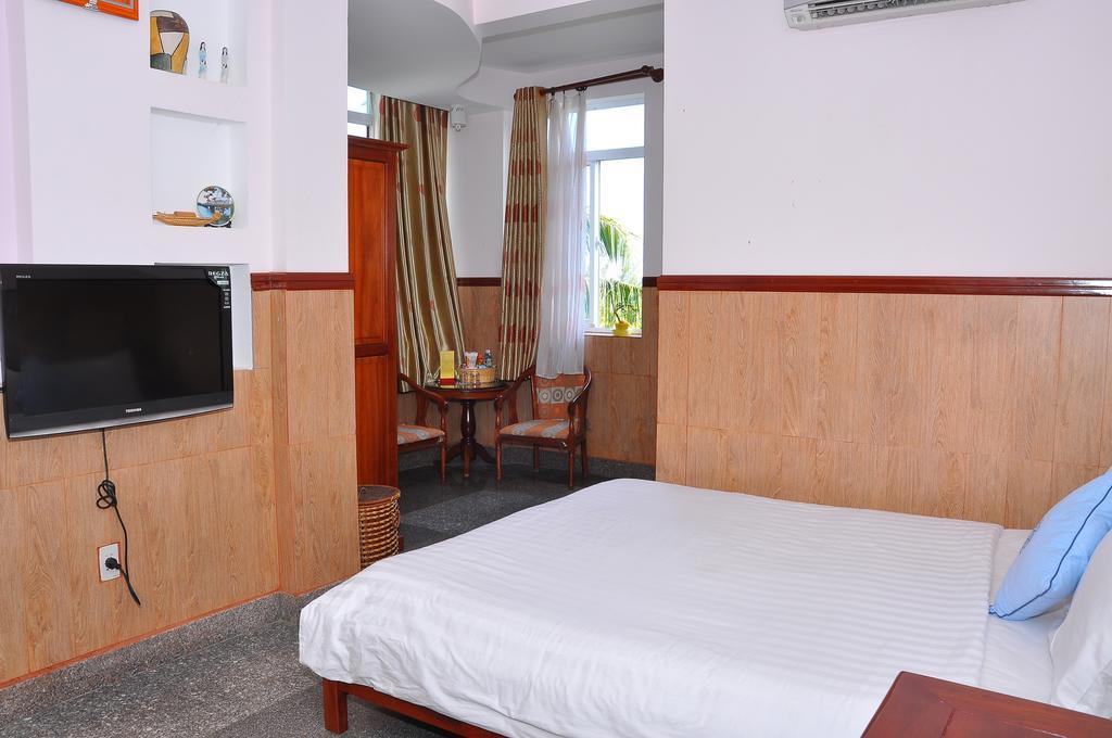 Anh Dao Hotel Duong Dong Quarto foto
