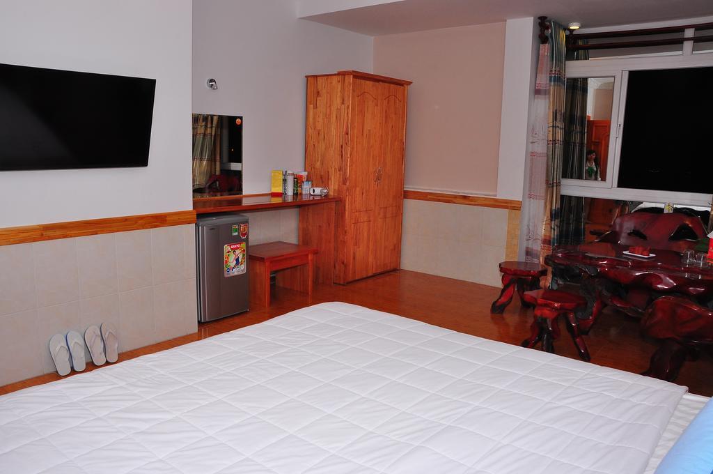 Anh Dao Hotel Duong Dong Quarto foto