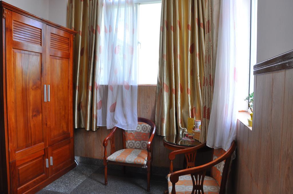 Anh Dao Hotel Duong Dong Quarto foto