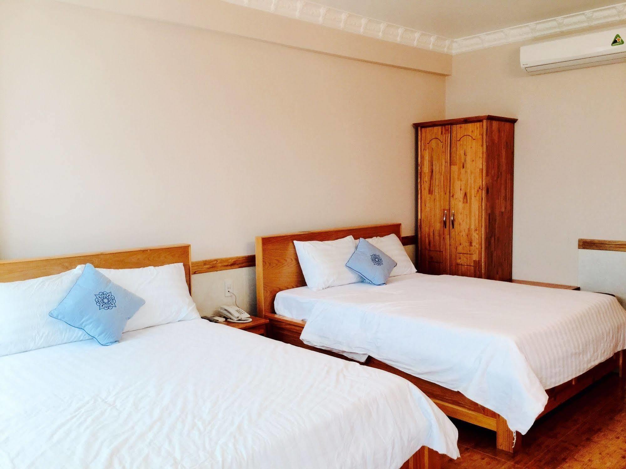 Anh Dao Hotel Duong Dong Exterior foto
